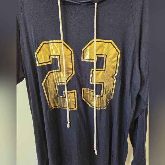 Free Kisses 23 Plus Size 1X Navy Hooded Sweatshirt Lightweight Sporty Casual - Picture 8 of 10